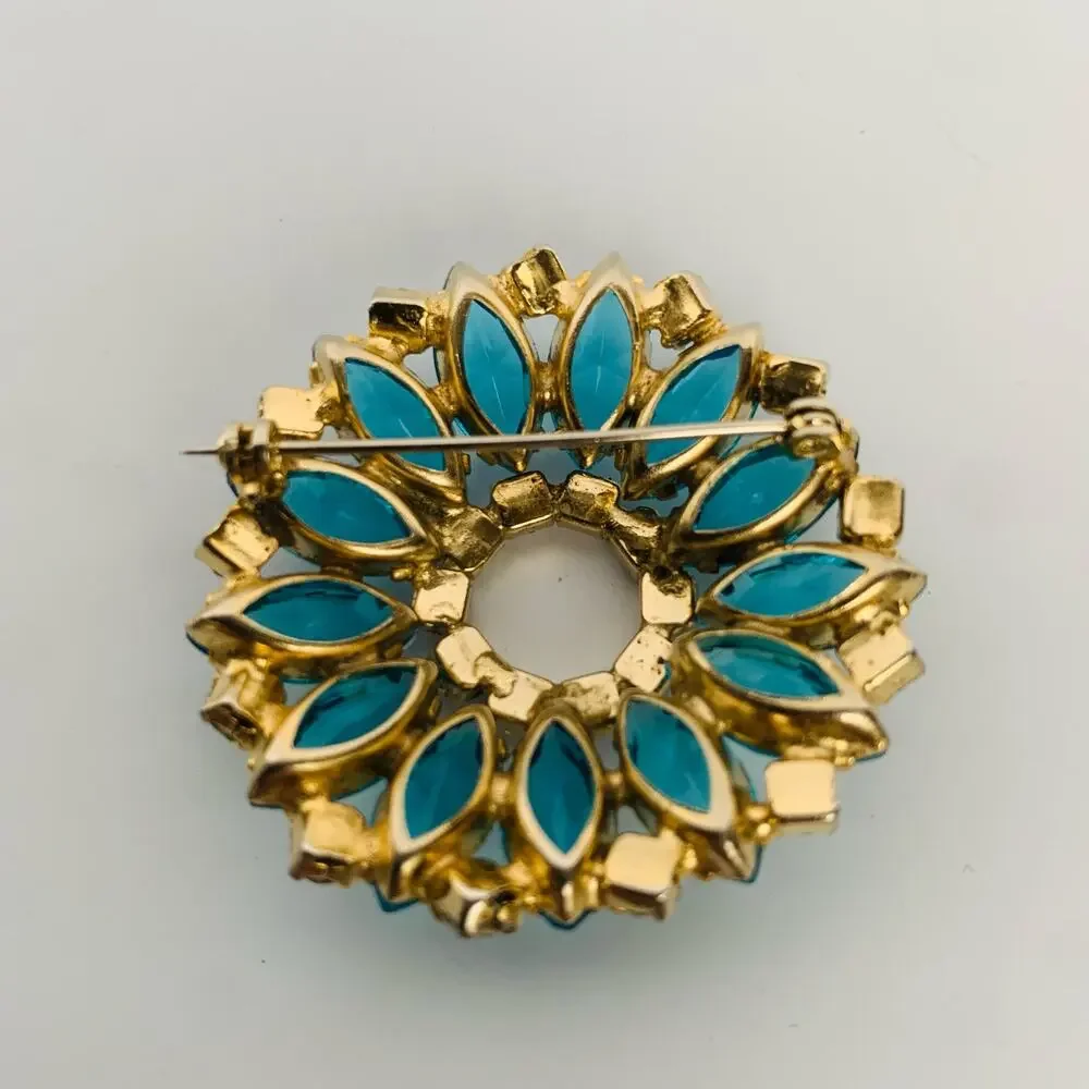 Vintage Aqua Blue Marquis Aurora Borealis Rhinestone Circle Flower Brooch